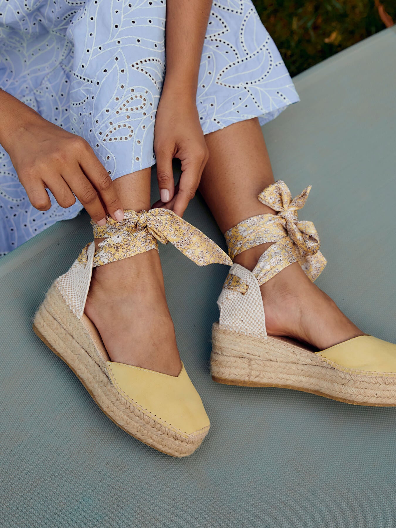 Pañuelo Flores Amarillo