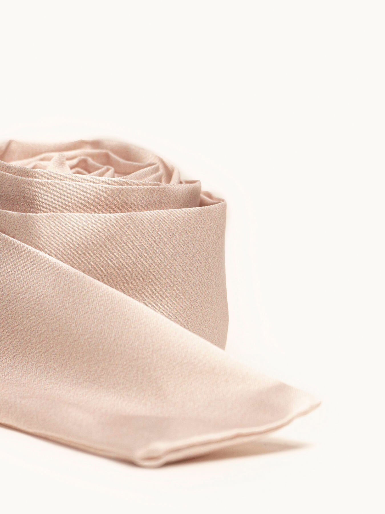 Pañuelo Raso Liso Rosa Claro