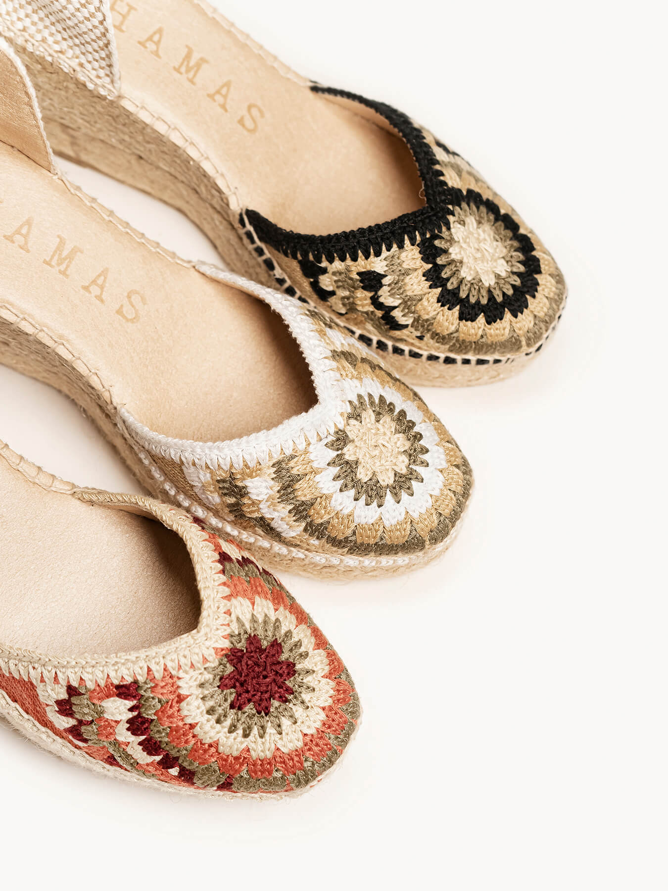 Romero Cuña Media Plataforma Rosetón Granate