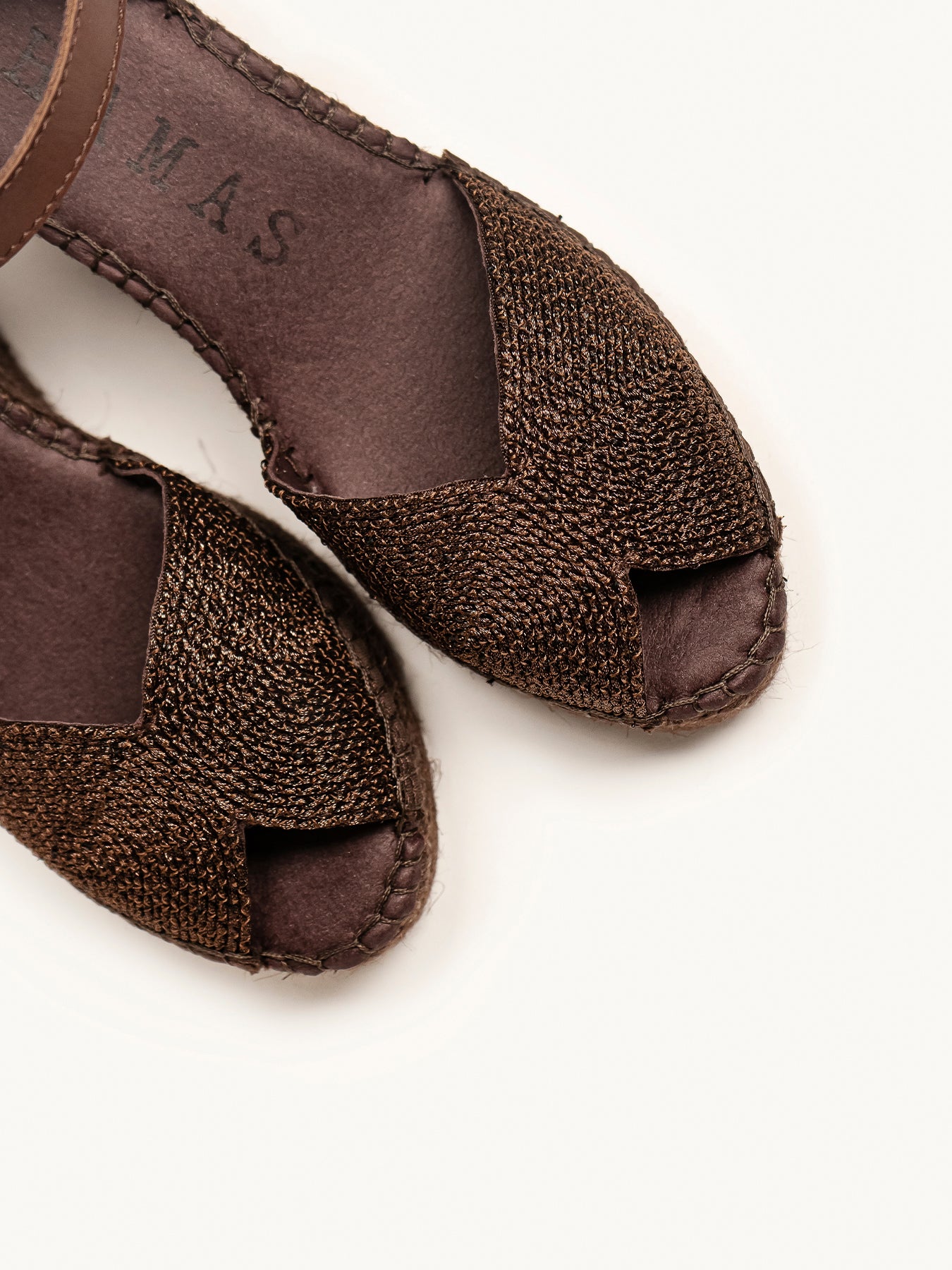 Alelí Cuña Alta Cordela Marrón Oscuro