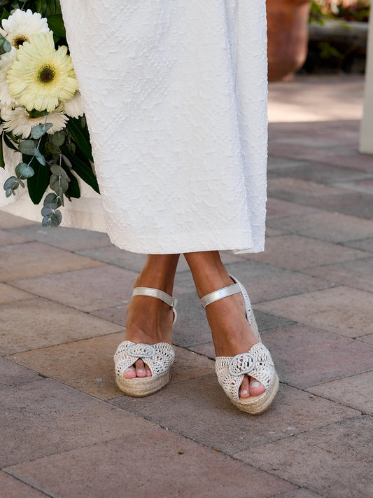 Amapola Cuña Media Plataforma Taloncillo Crudo