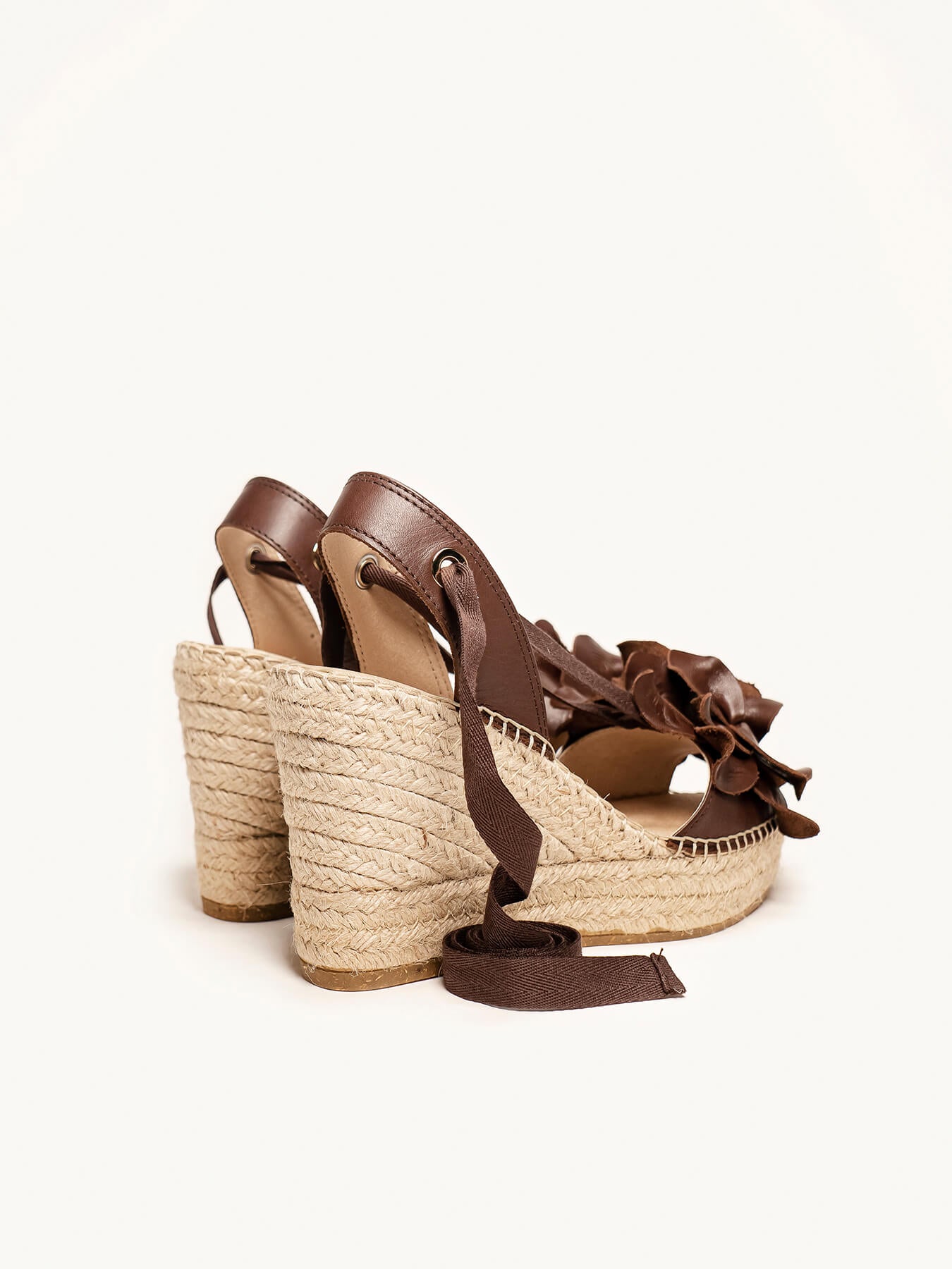 Aulaga Cuña 10 cm Napa Marrón Oscuro