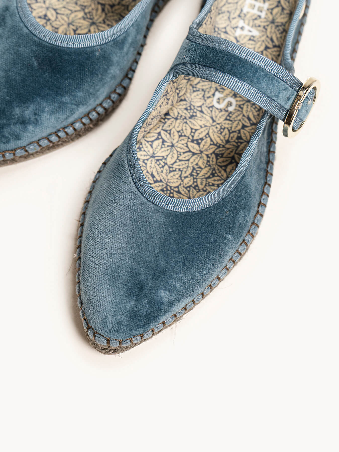 Azucena Terciopelo Azul Jeans