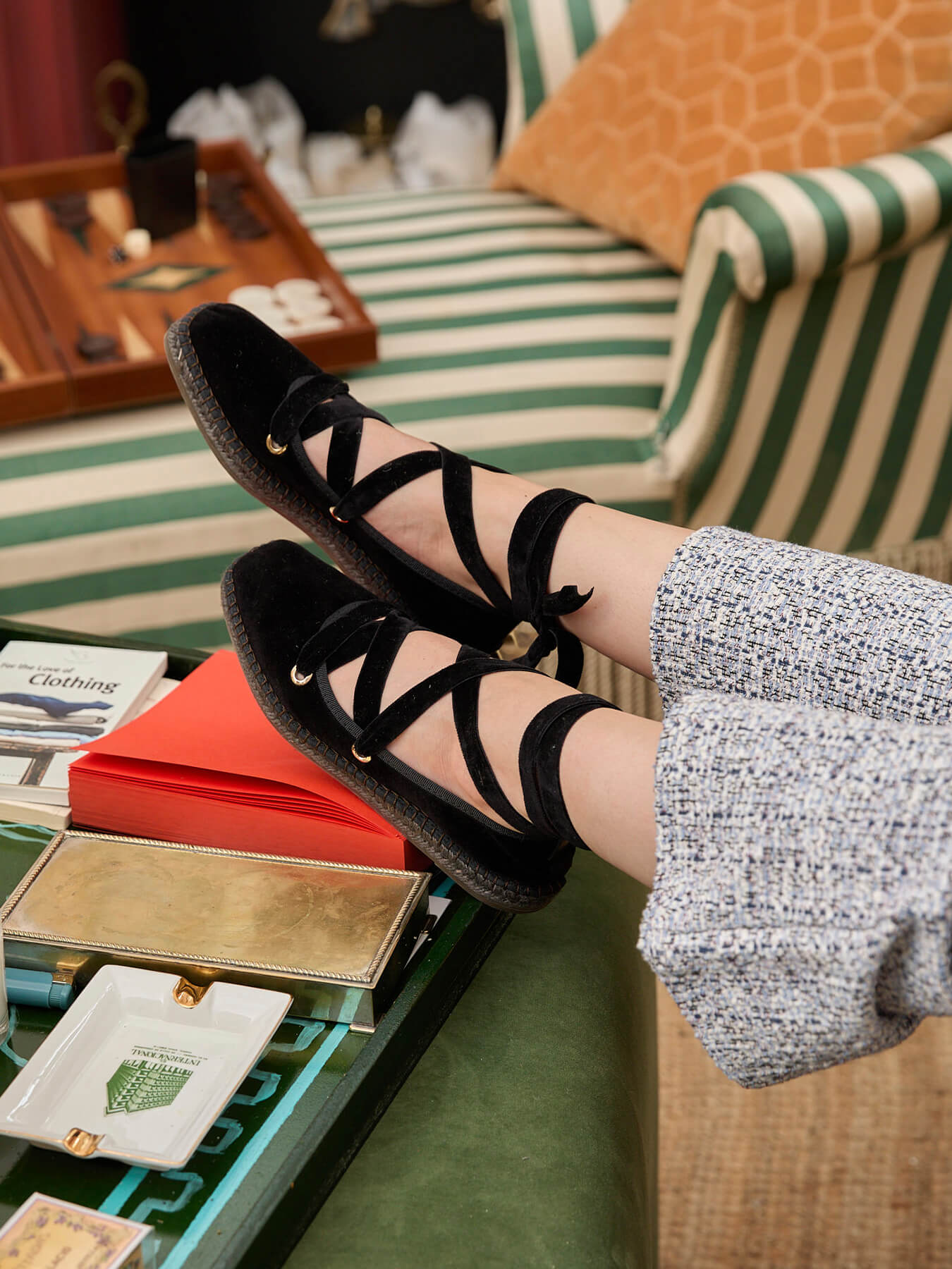 Begonia Cintas Terciopelo Negro