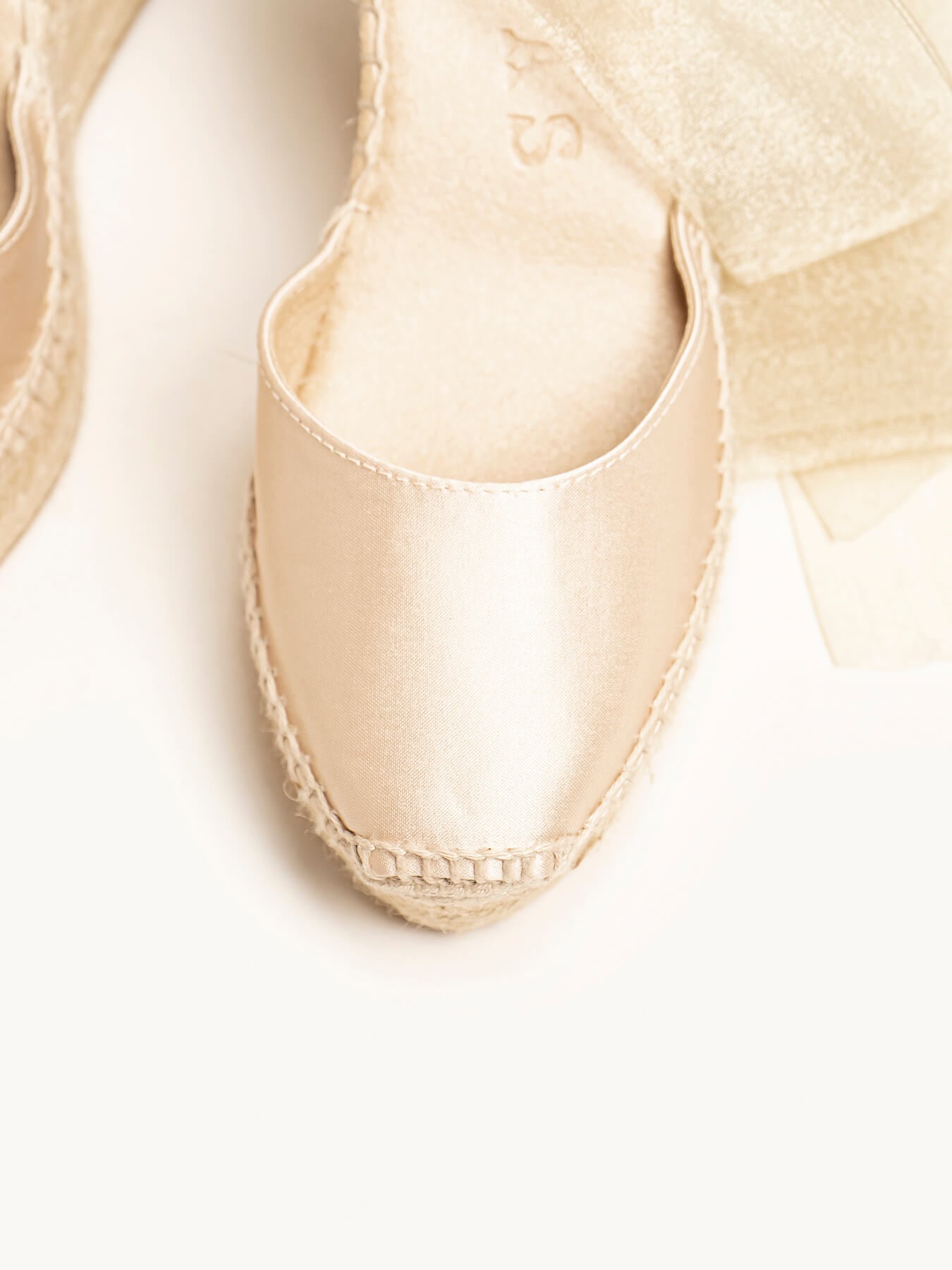 Cala Compensée Haute Satin Ecru