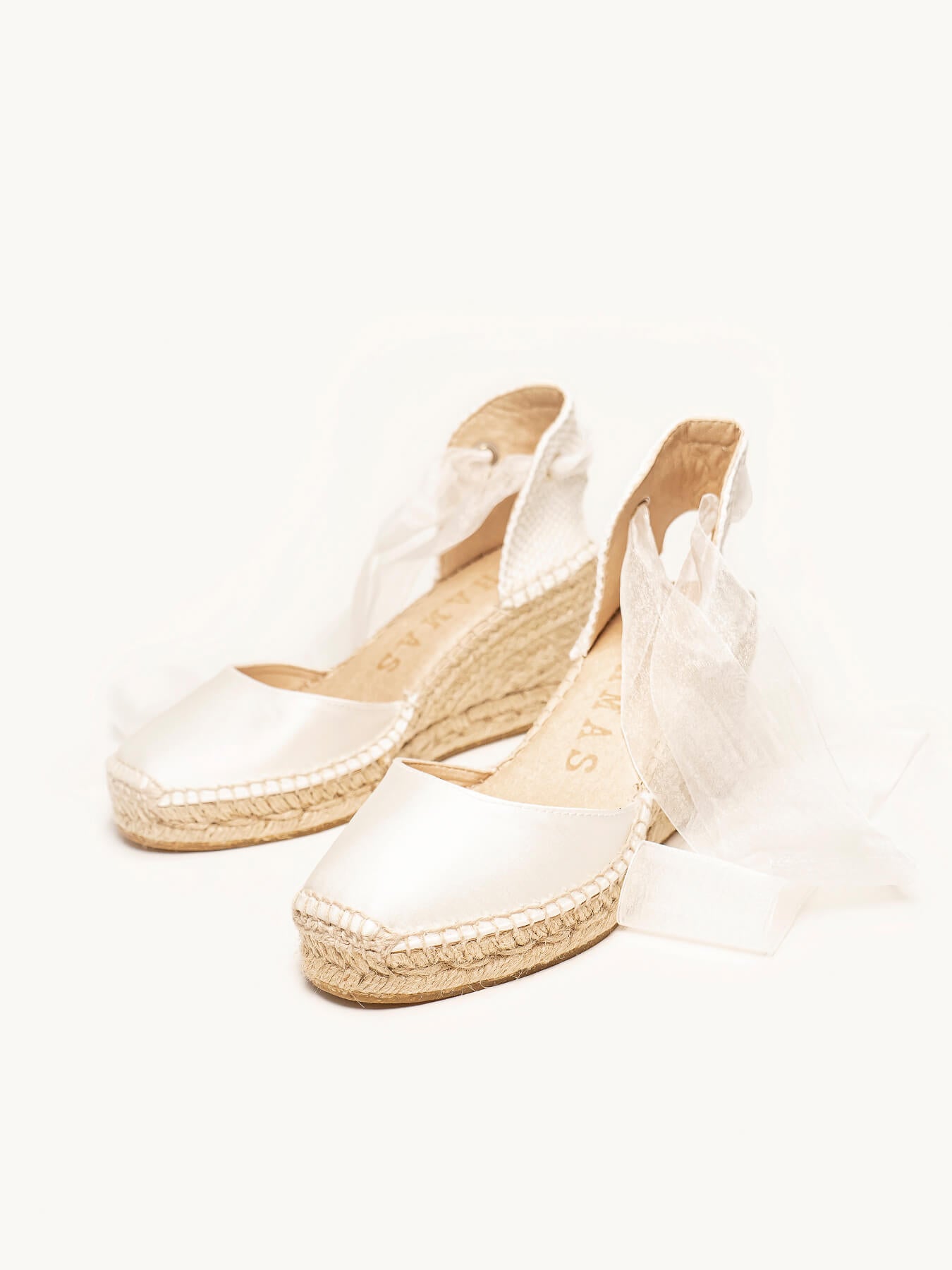 Cala Cuña Media Raso Blanco