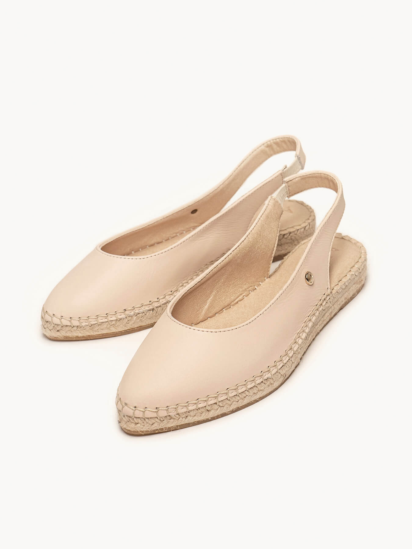 Camellia Wedge Napa Sand