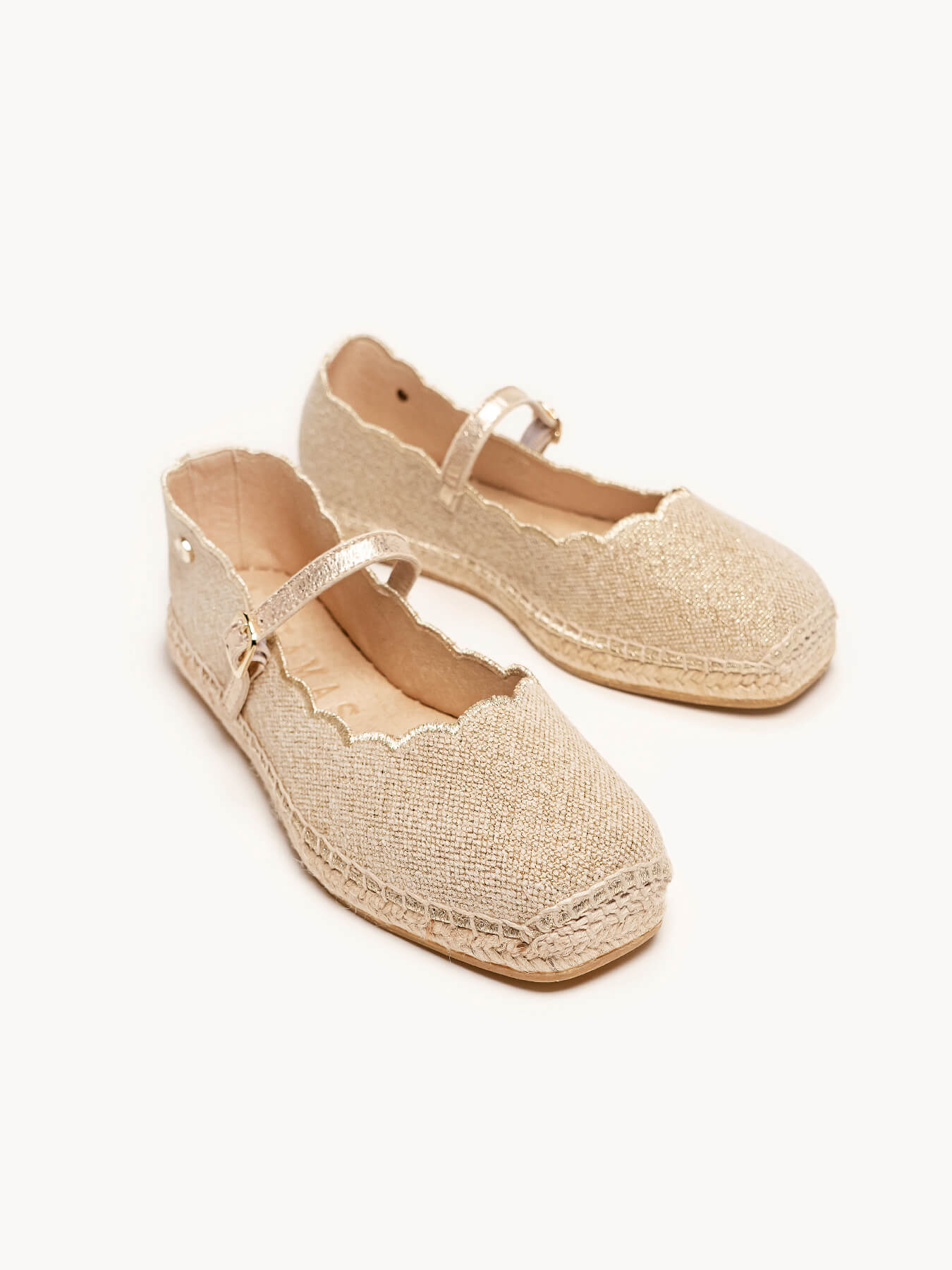 Campanilla Lino Metal Oro