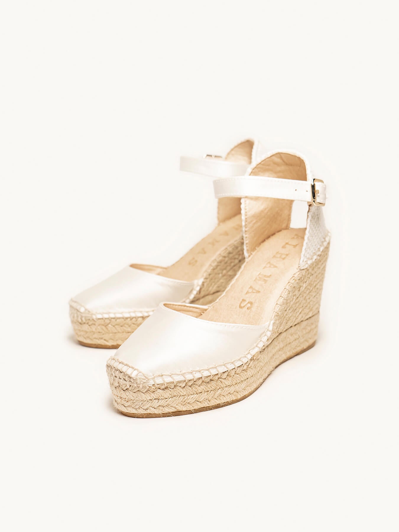 Dalia Cunha Alta Cetim Branco