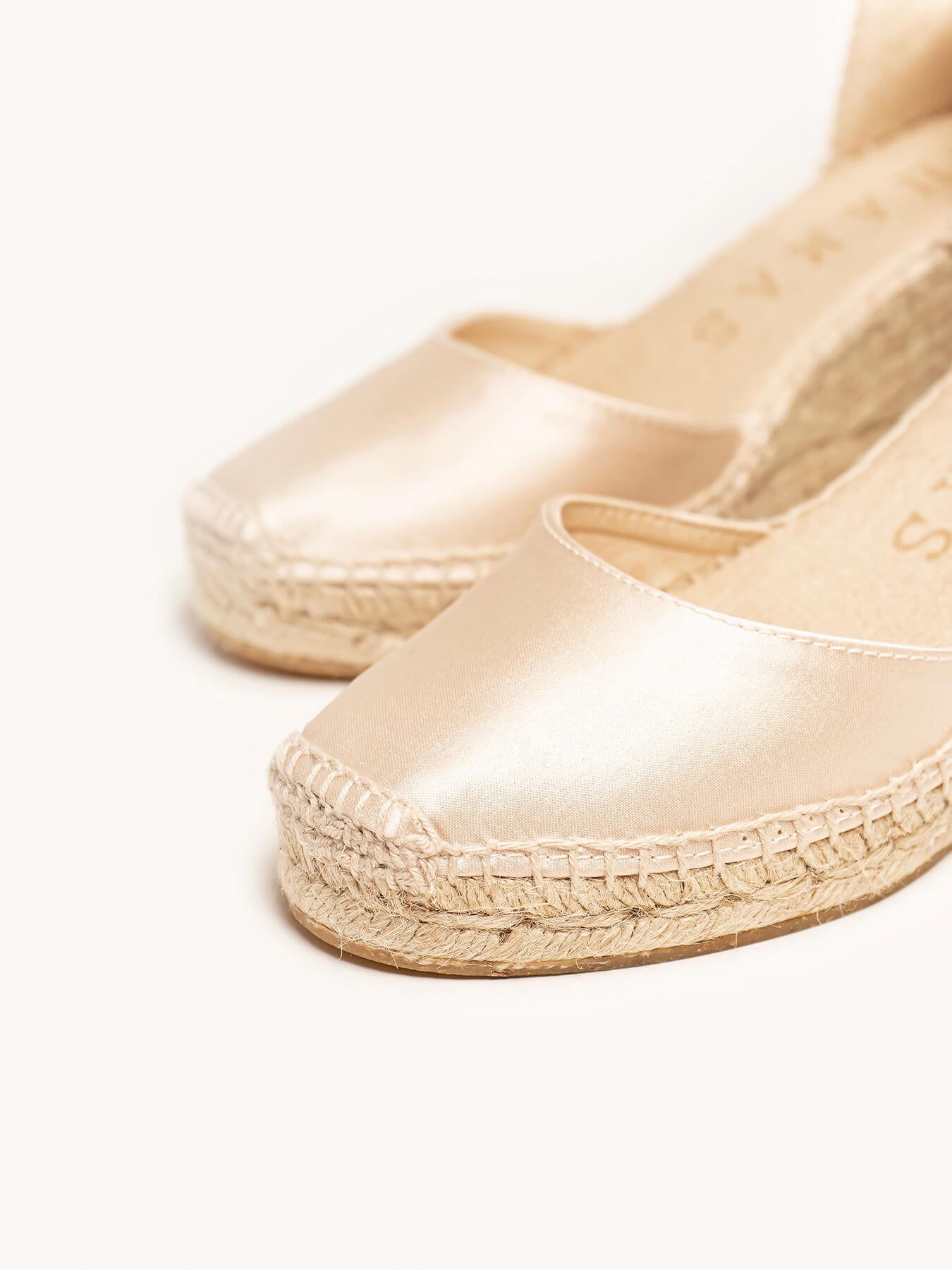 Dalia Compensé Moyen Satin Ecru