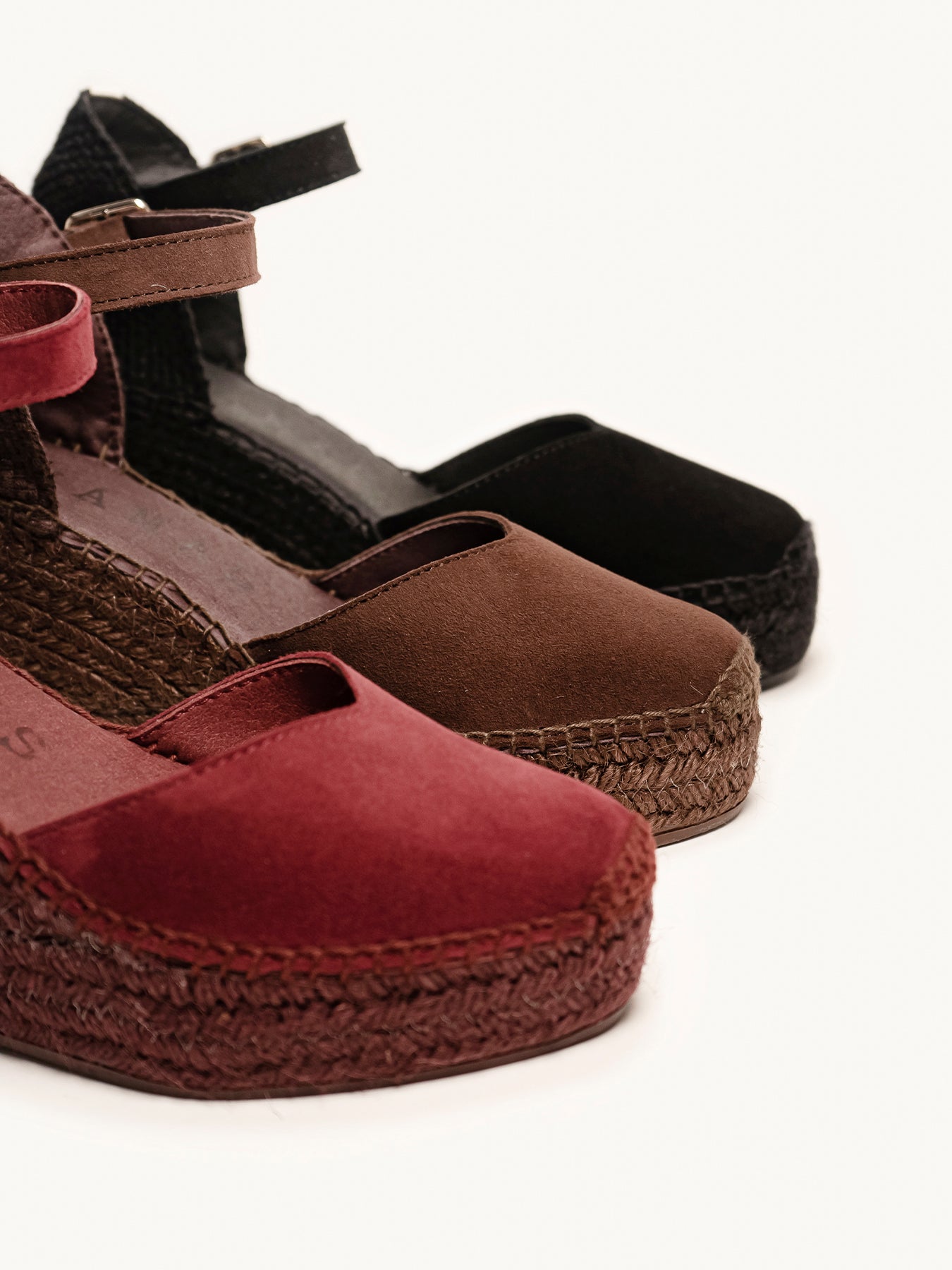 Jara Cuña Alta Ante Negro