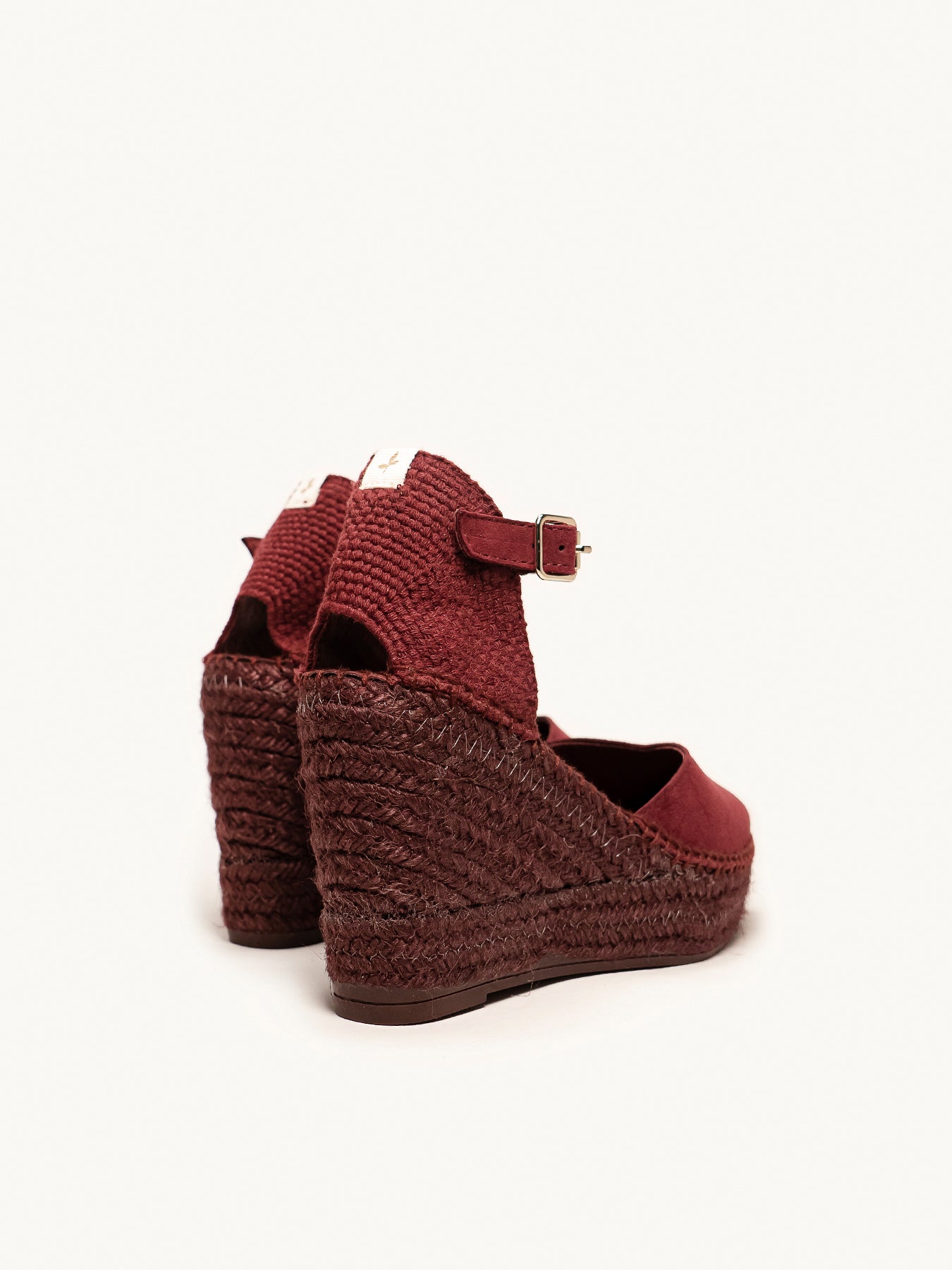 Jara Cuña Alta Ante Granate