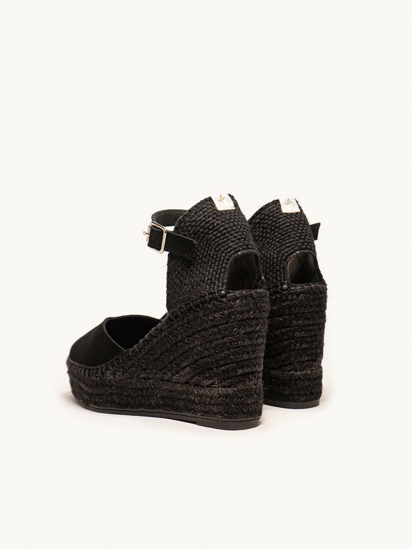 Jara Cuña Alta Ante Negro