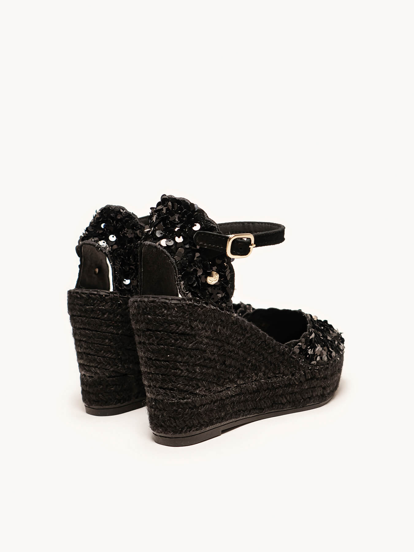 Jara Cuña Alta Lentejuelas Negro