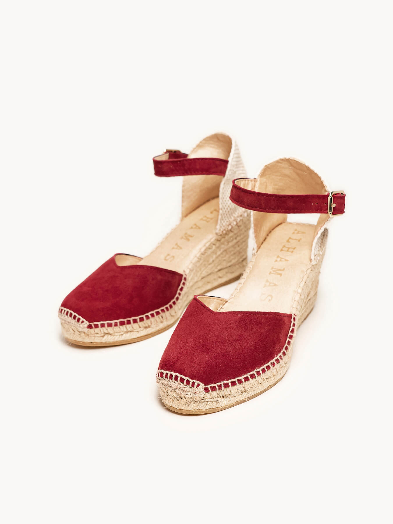 Jara Cuña Media Ante Granate Claro