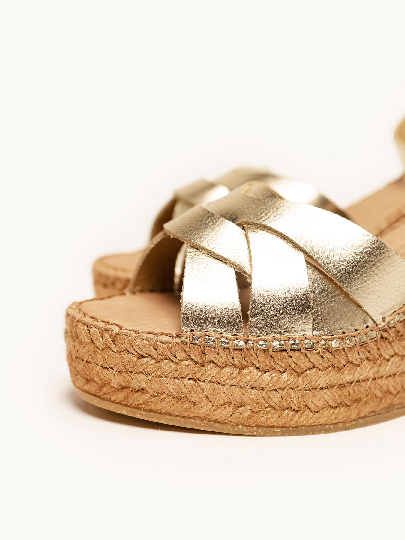 PREORDER - Jazmín Cuña 8 cm Vaqueta Oro