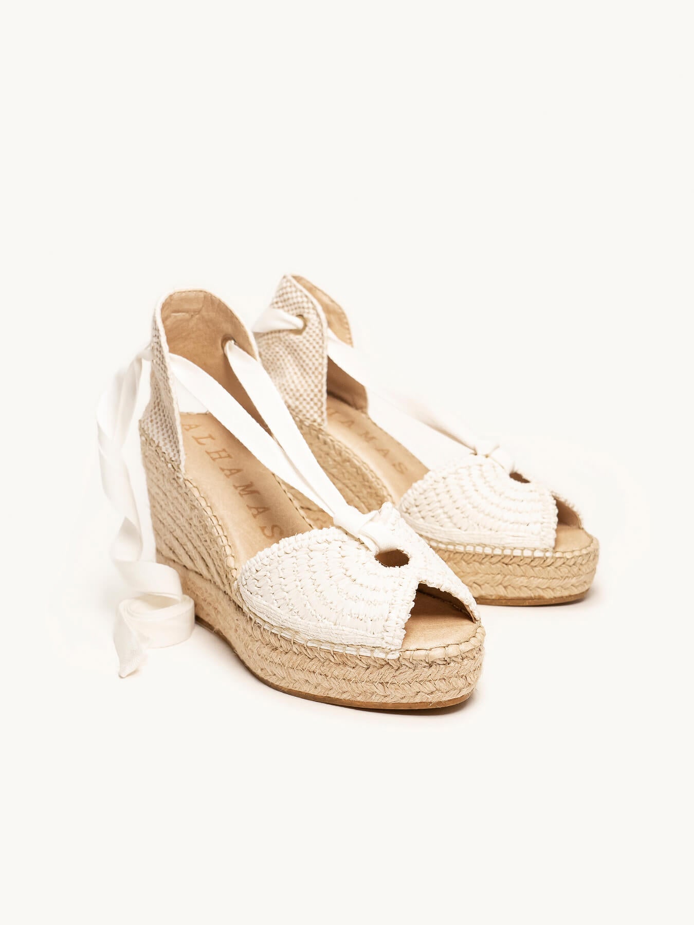 Lirio Cuña Alta Rafia Cintas Blanco