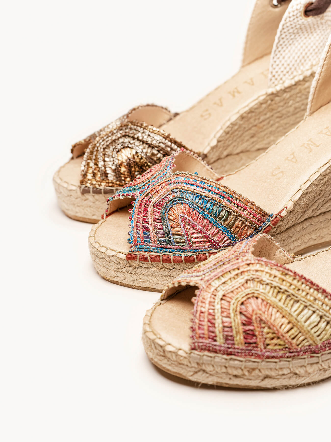 Lirio Cunha Alta Ráfia Laranja