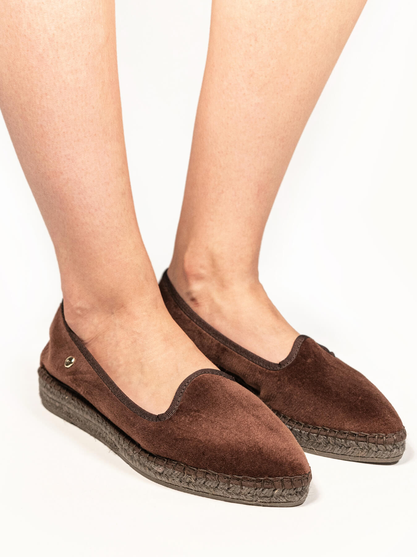 Narciso Wedge Velvet Brown