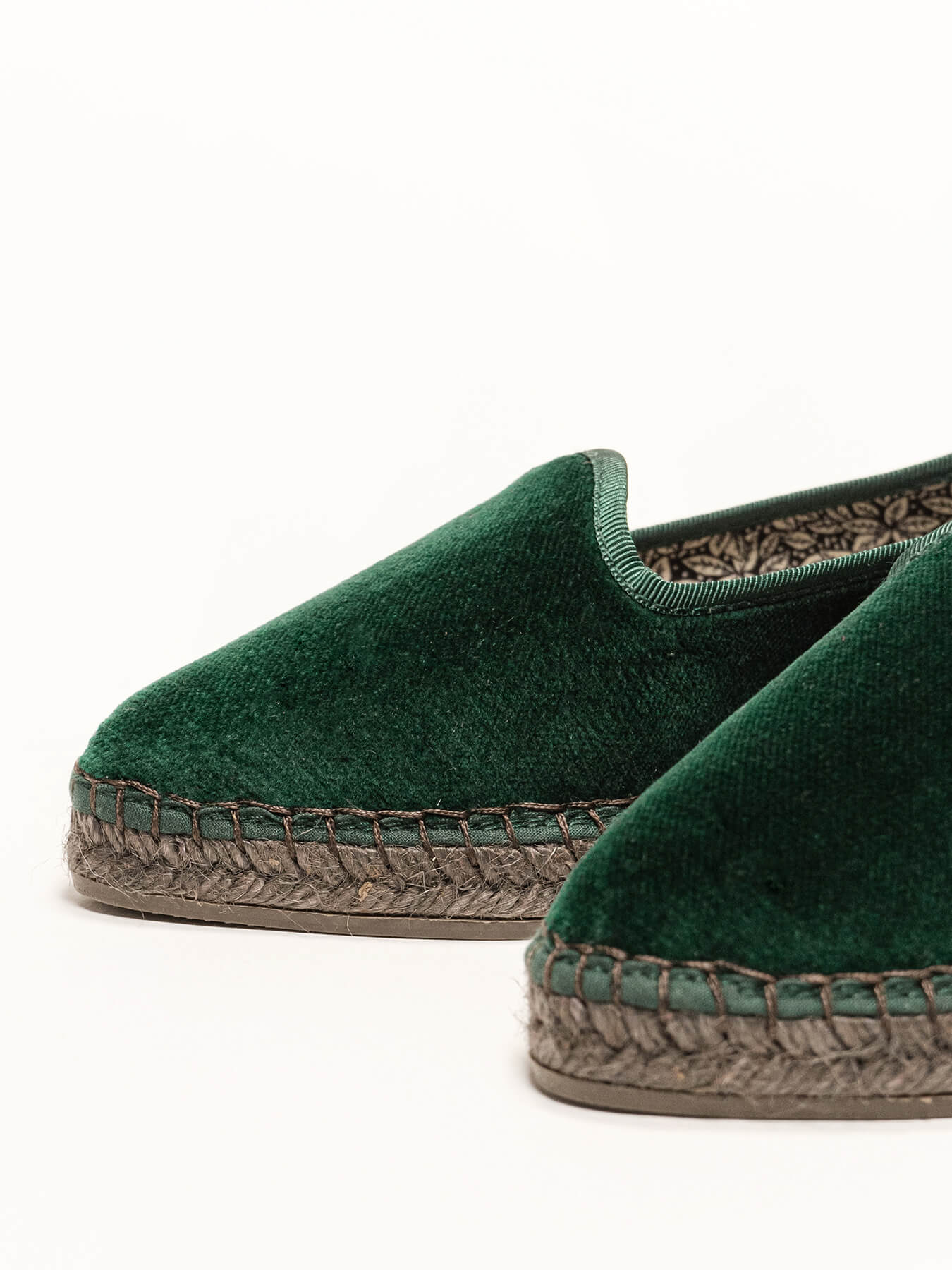 Narciso Wedge Dark Green Velvet