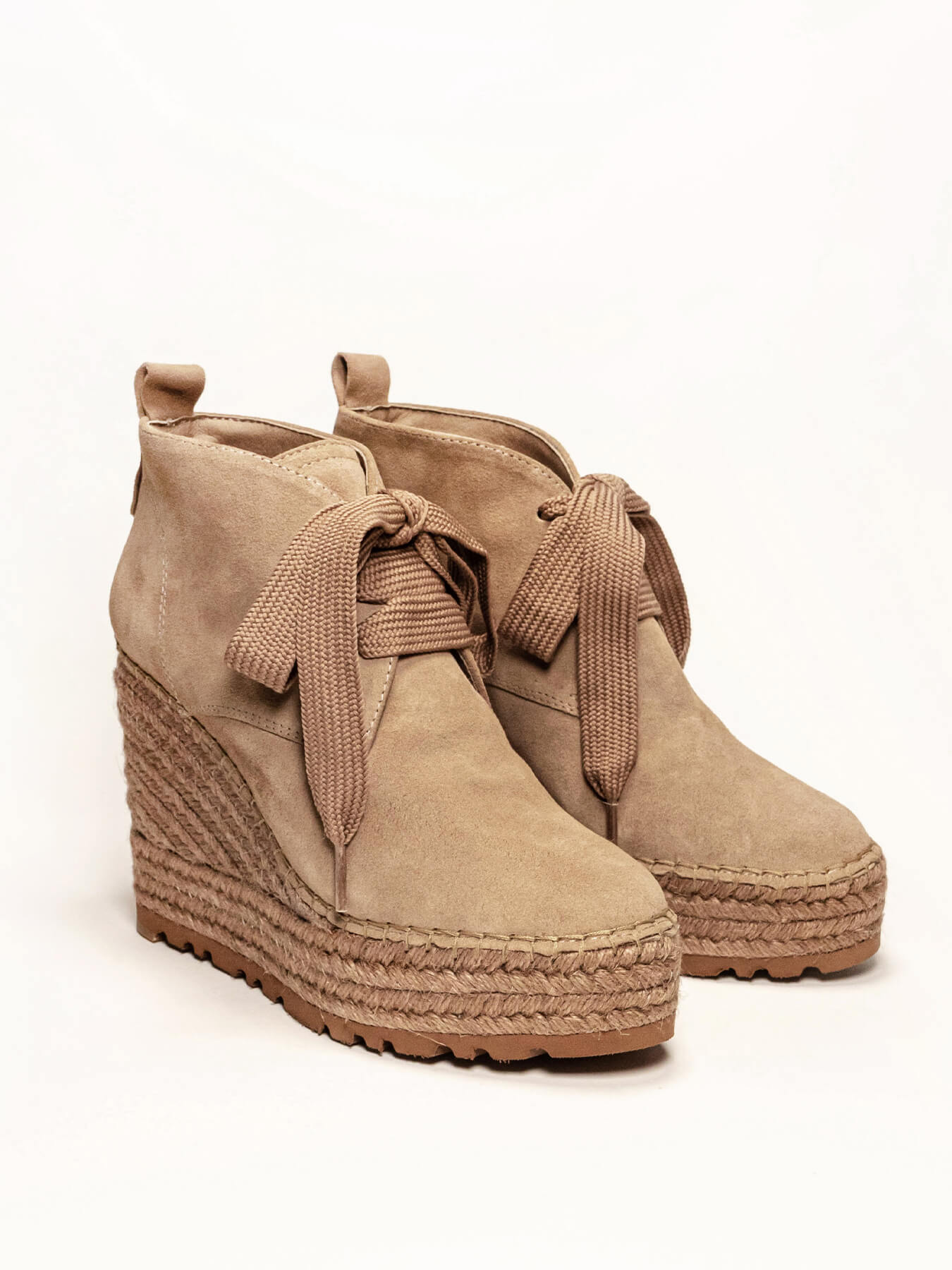 Nogal High Wedge Taupe