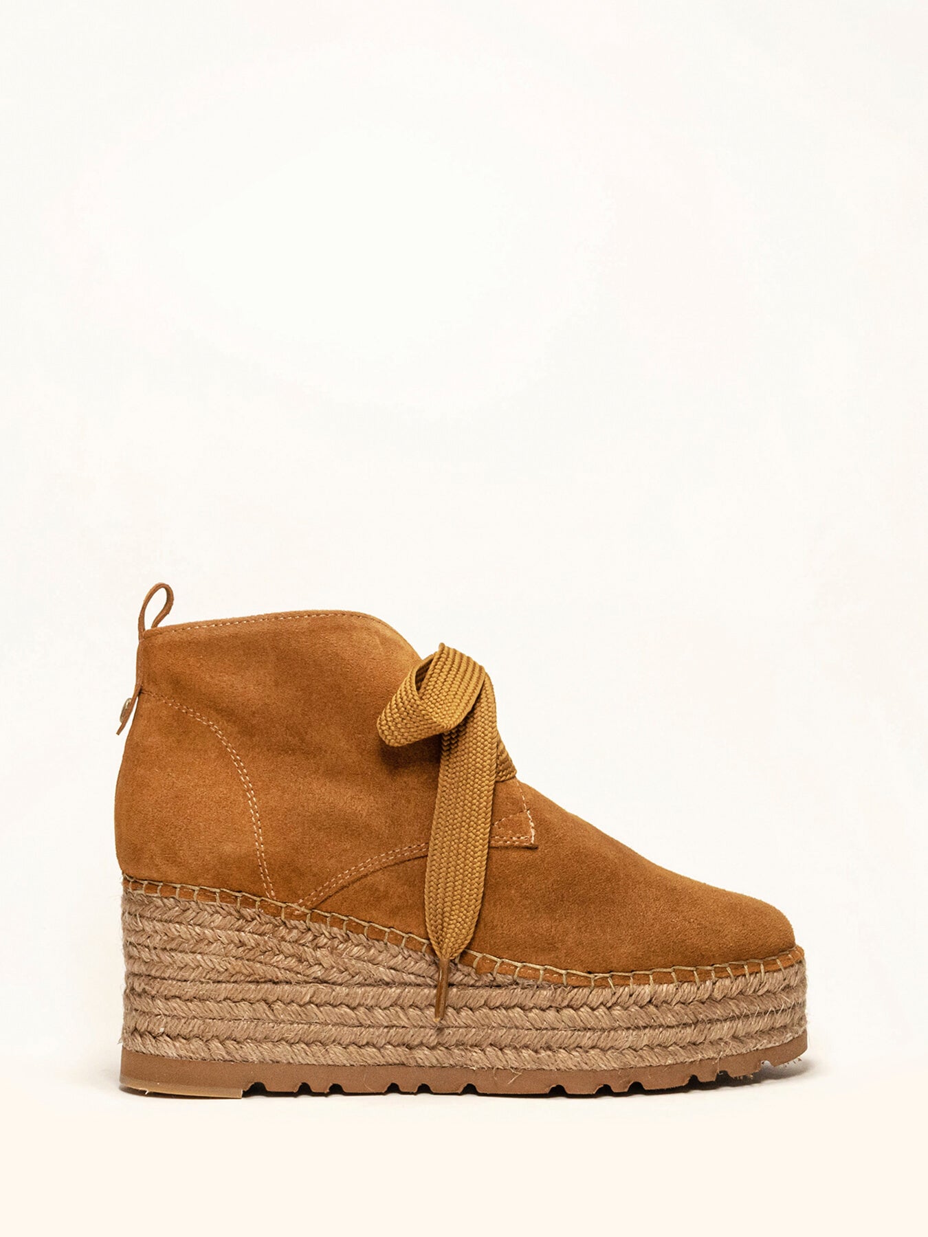 Walnut Light Brown Platform