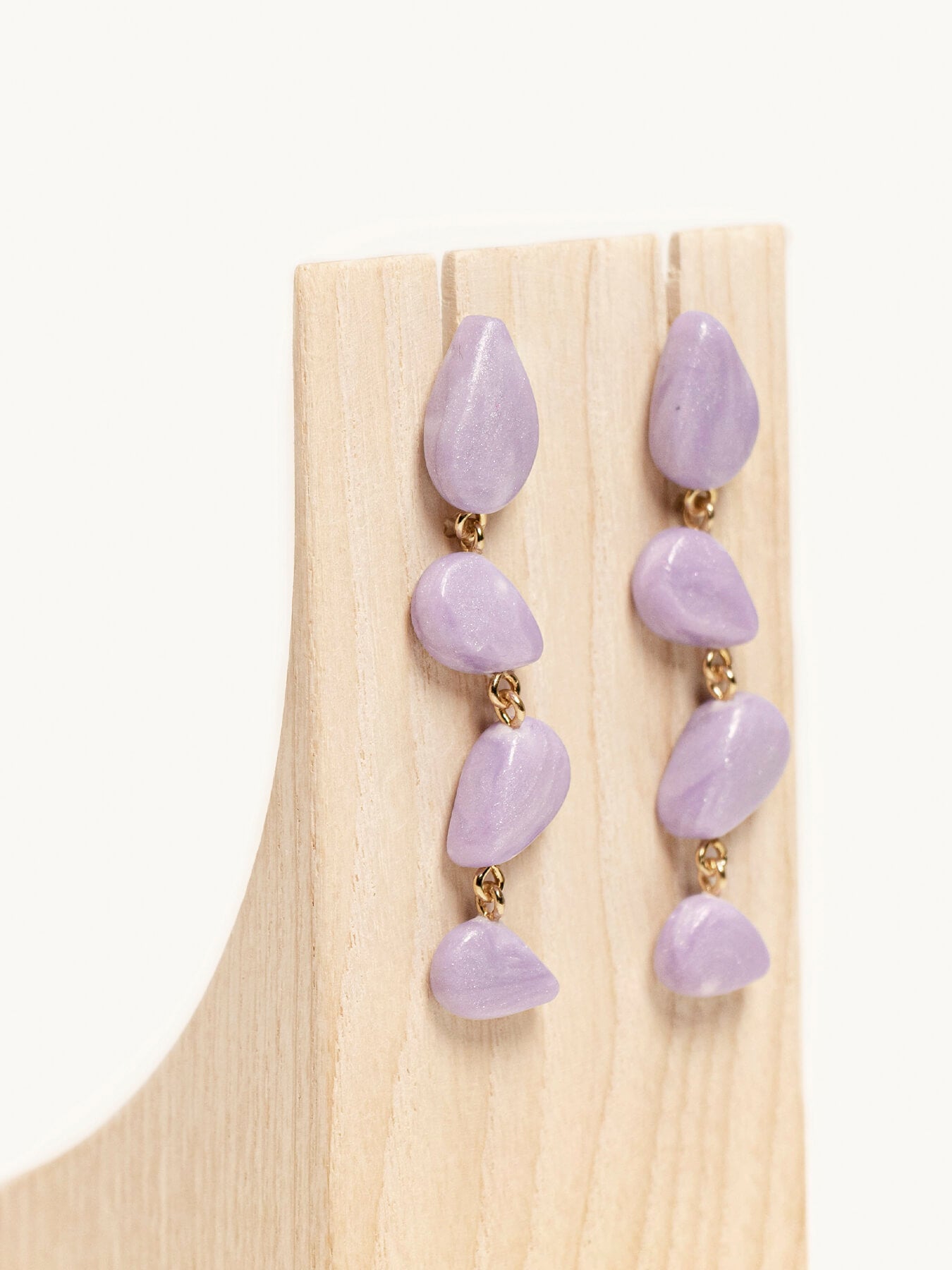Cannes Lilac Earrings