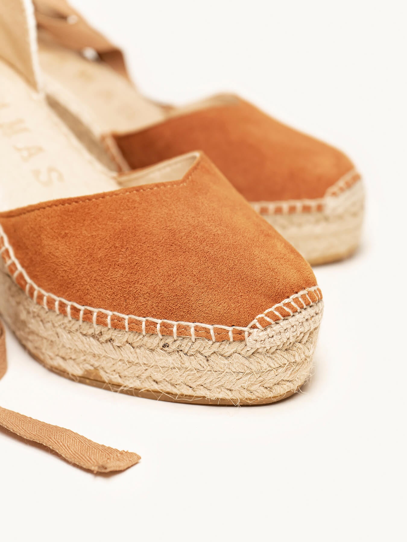 Romero 10 cm Wedge Suede Brown