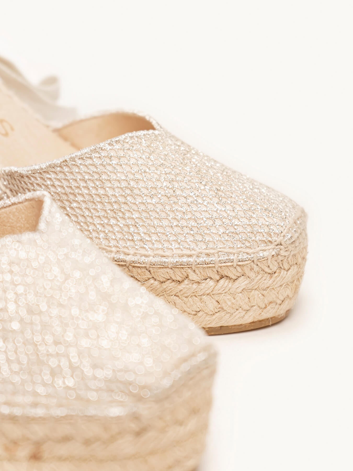 Romero Cuña Alta Rejilla Brillo Plata