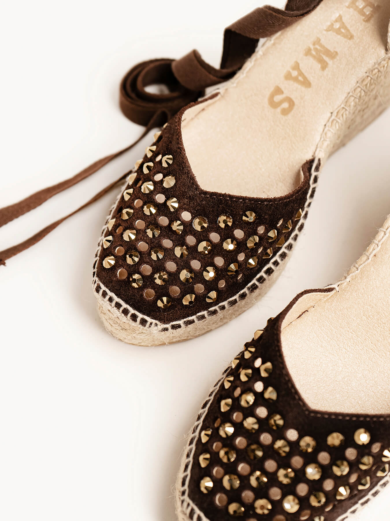 Romero Cuña Alta Serraje Cristal Marron Oscuro