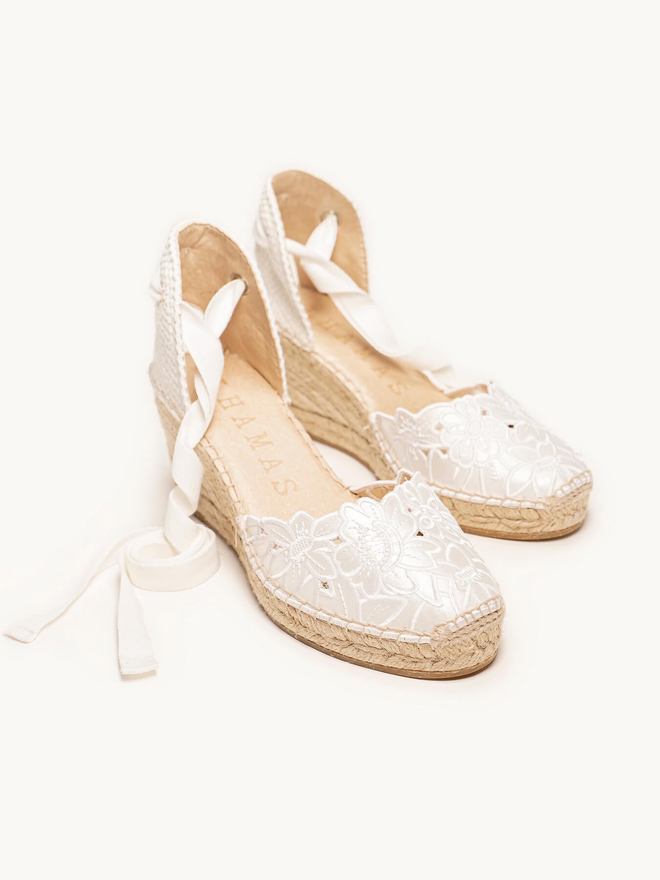 Romero Cuña Media Bordado Silvestre blanco