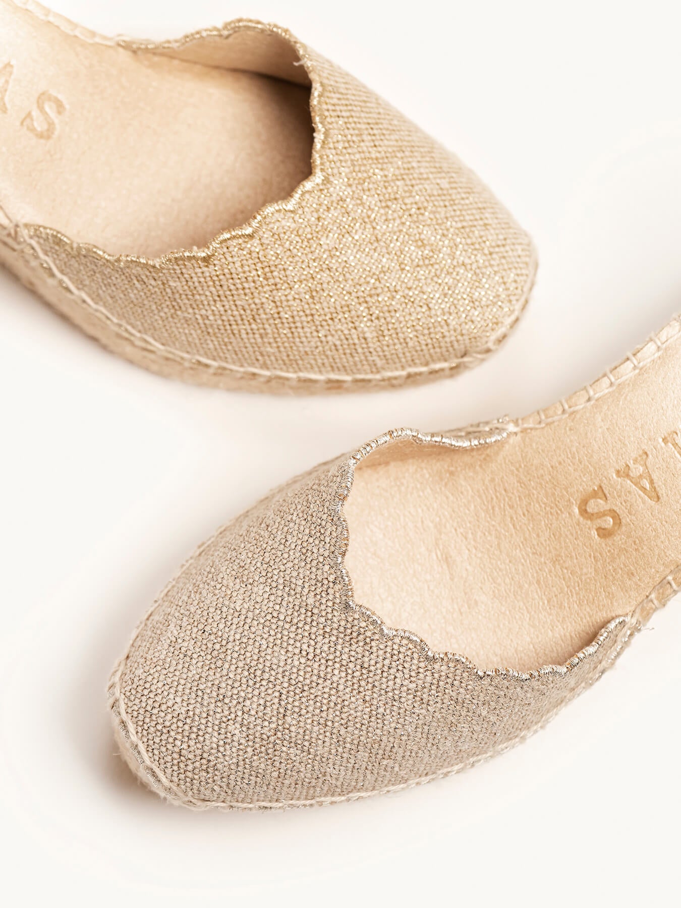 Romero Cuña Media Plataforma Lino Metal Plata