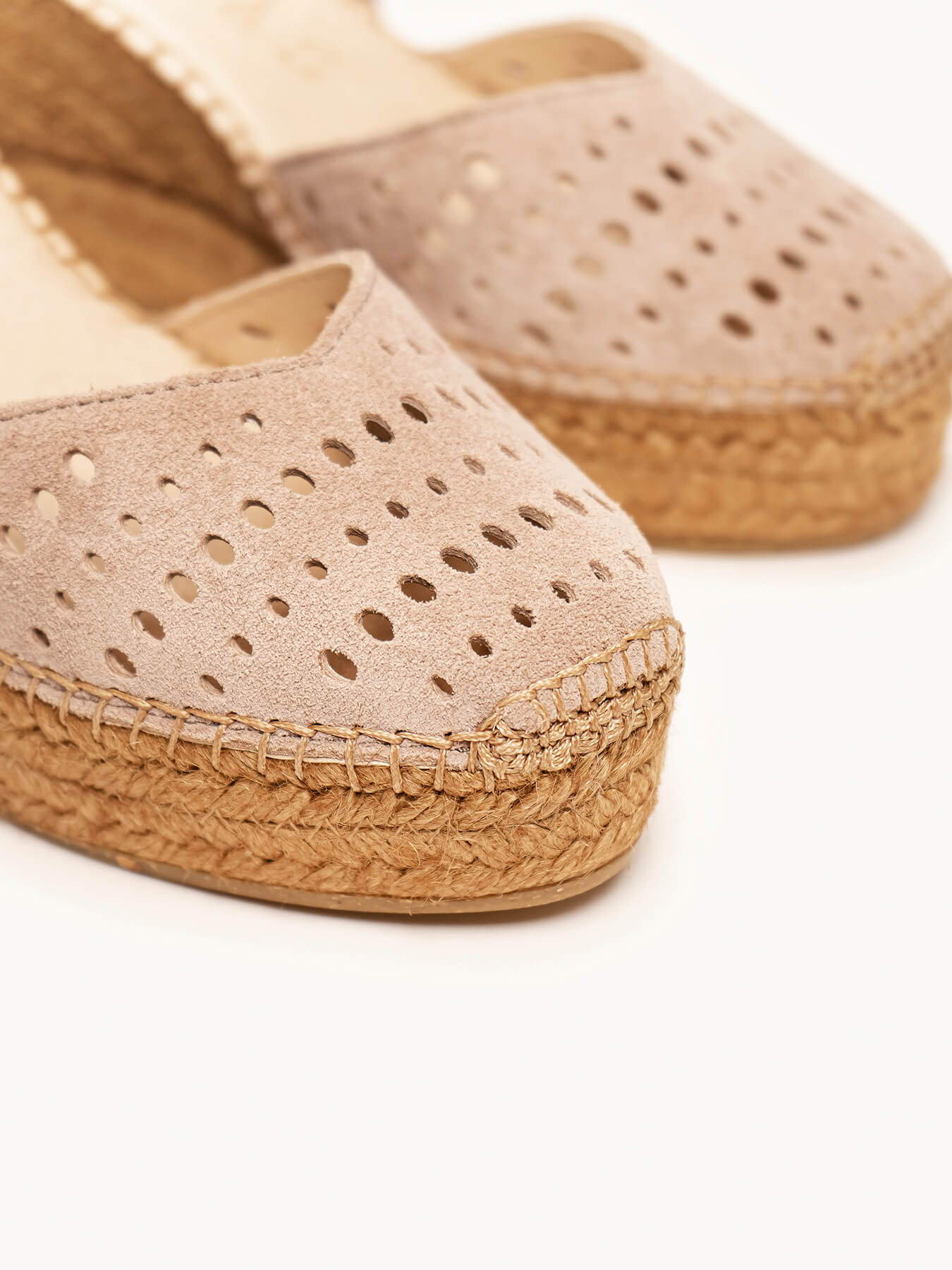 Romero Cuña Media Plataforma Serraje Picados Taupe