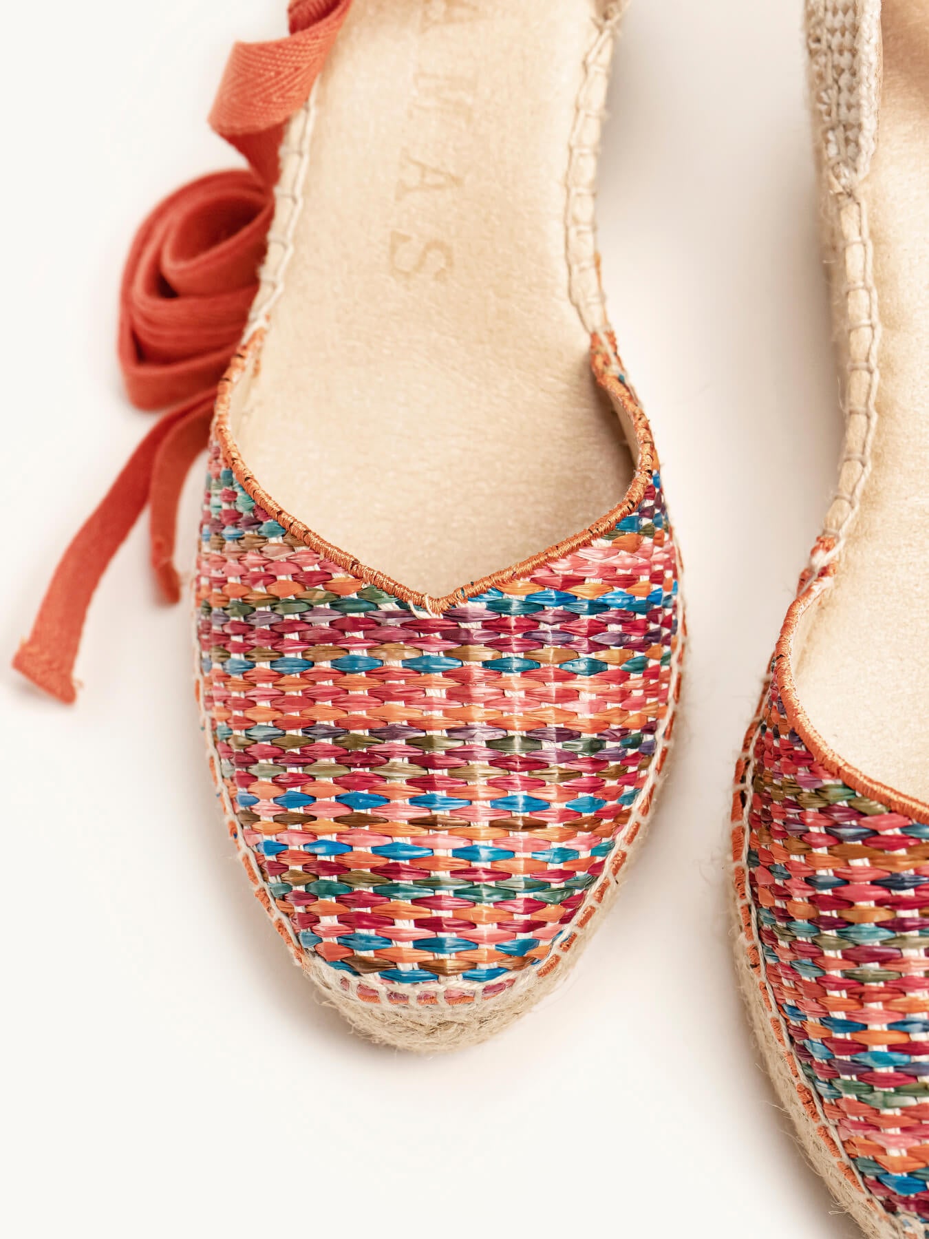 Romero Cuña Media Plataforma Rafia Multi Naranja