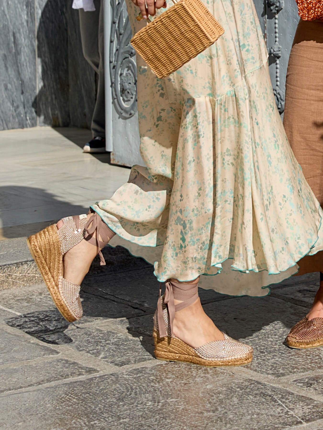 Romero Cuña Media Rayon Taupe