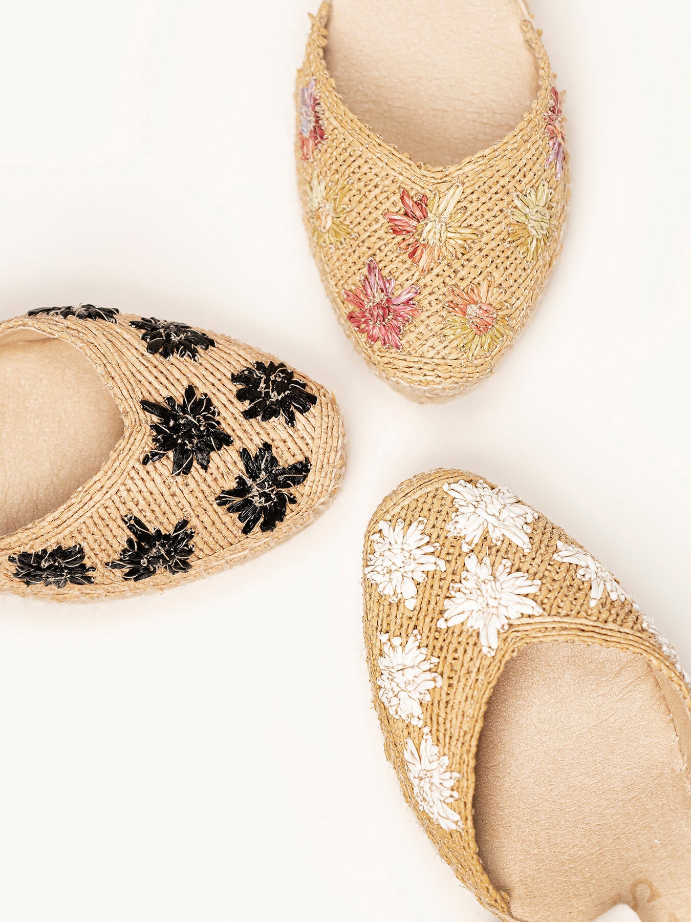 Romero Cuña Media Plataforma Rafia Flores Blanco